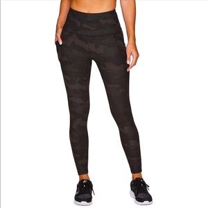 🙌🏼 NWT RBX Active Camo Leggings Pockets Brushed Back Cold Gear